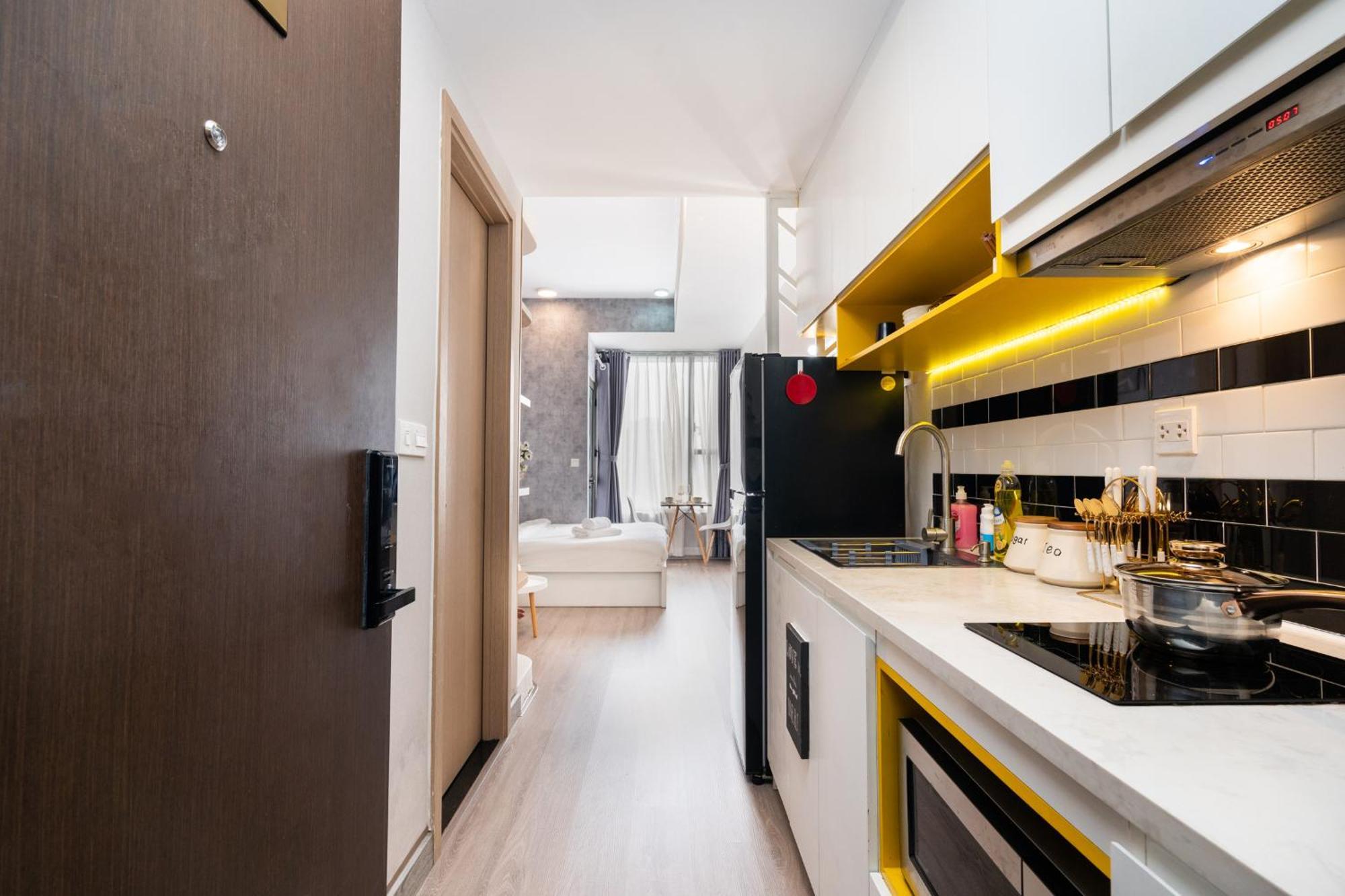 Oui! Oui! Saigon Apartment - Rivergate Residence Ho Chi Minh City Exterior photo
