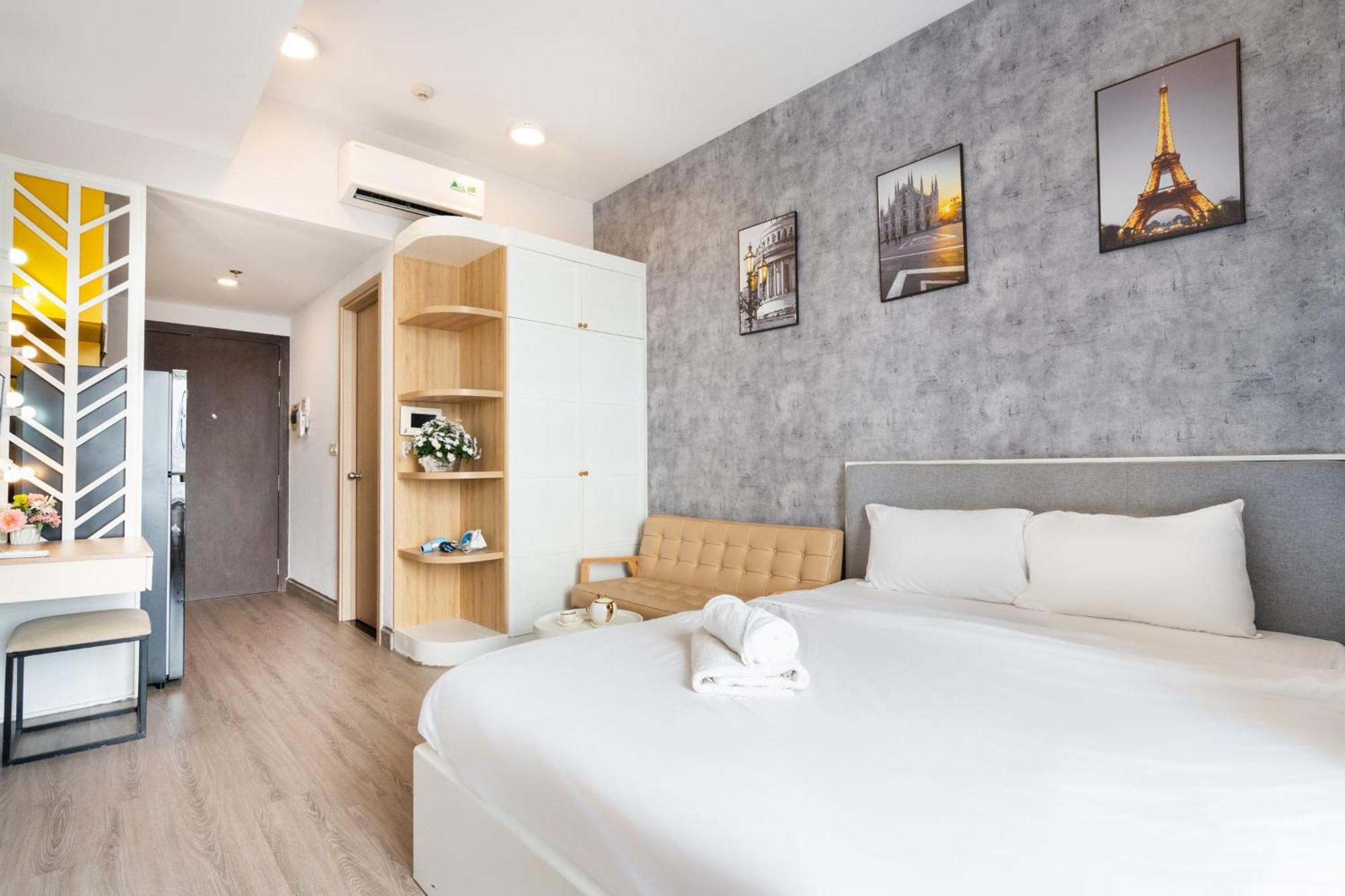 Oui! Oui! Saigon Apartment - Rivergate Residence Ho Chi Minh City Exterior photo